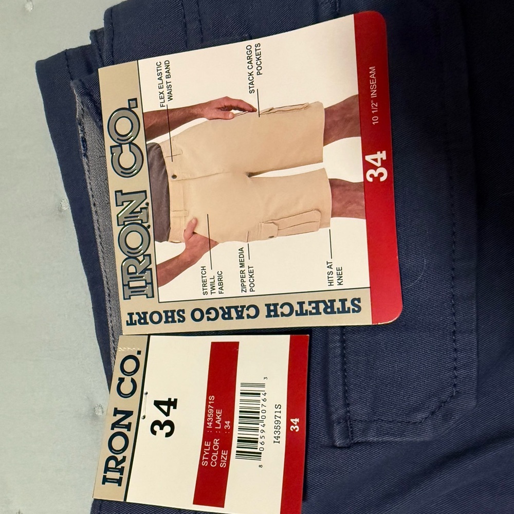 Iron Co. Stretch Cargo Shorts in Navy